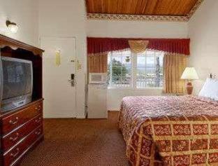 Days Inn By Wyndham Ukiah Quarto foto