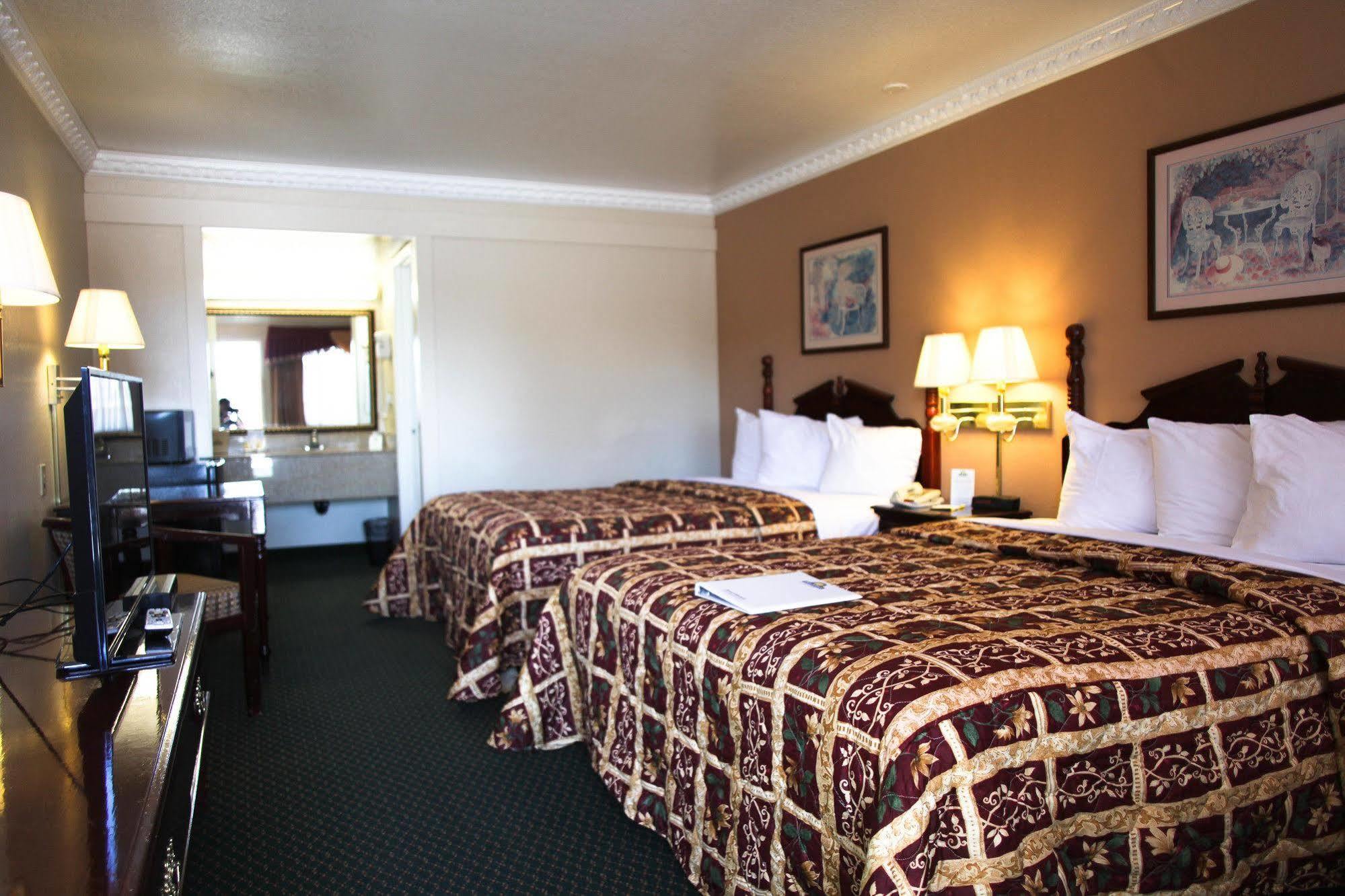 Days Inn By Wyndham Ukiah Exterior foto