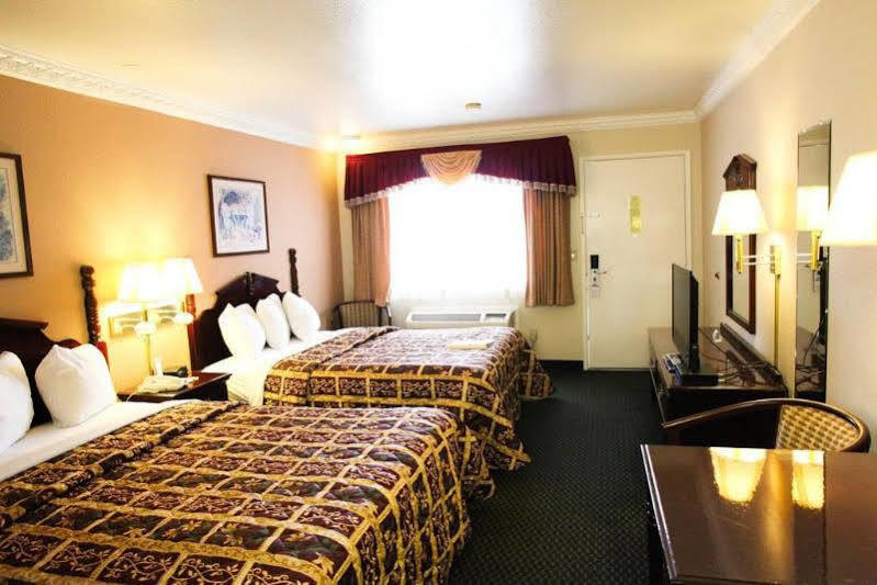 Days Inn By Wyndham Ukiah Exterior foto