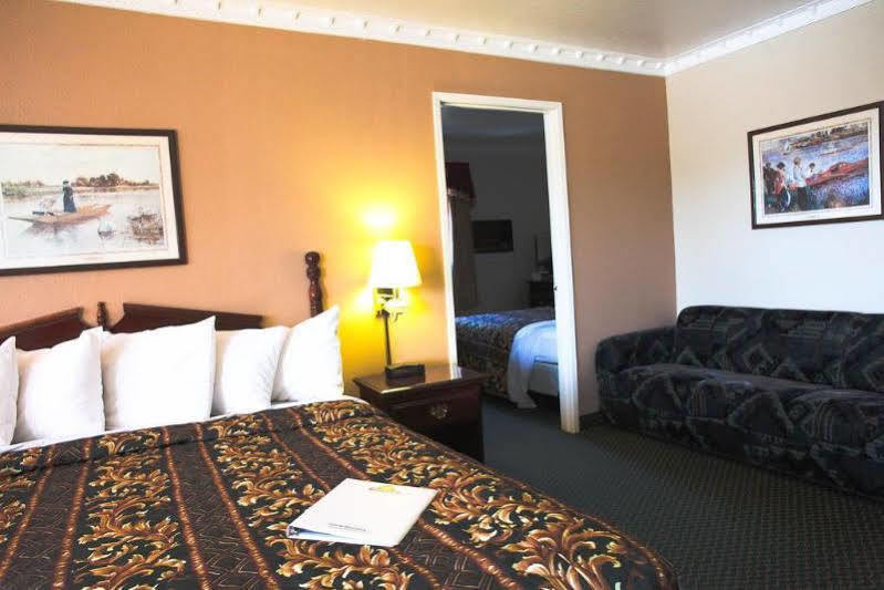 Days Inn By Wyndham Ukiah Exterior foto